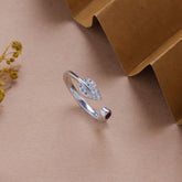 Stunning Silver Leaf Ring